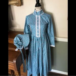 Charming Blue Floral Kids Amish Dress with Bonnet Handmade